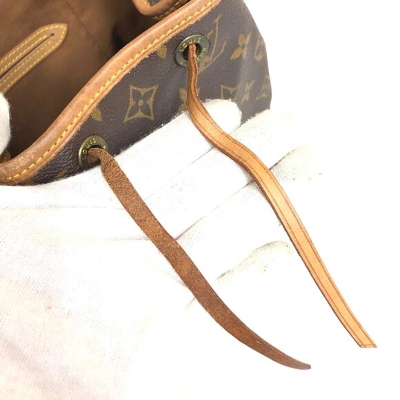 Authentic Louis Vuitton Montsouris MM Monogram Backpack jp560-111925 main image 12